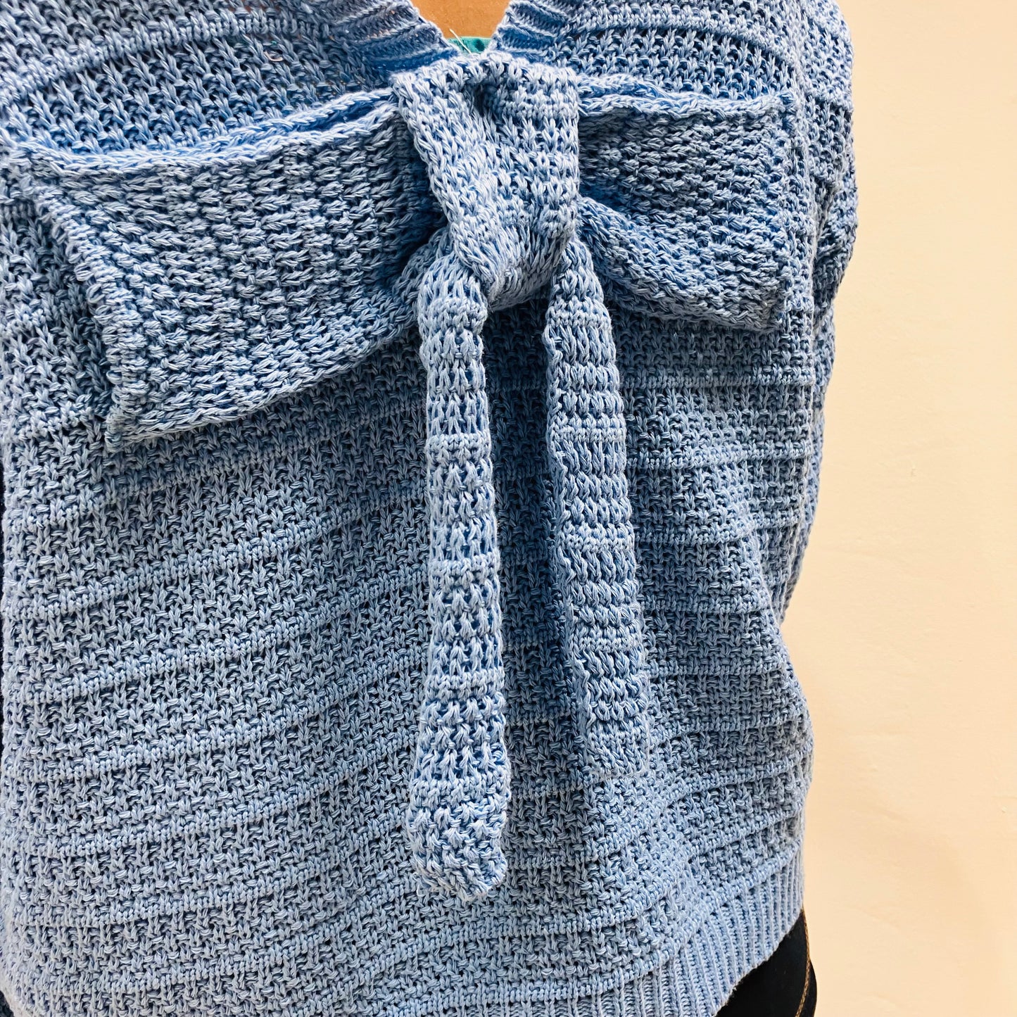 Bow knit sweater