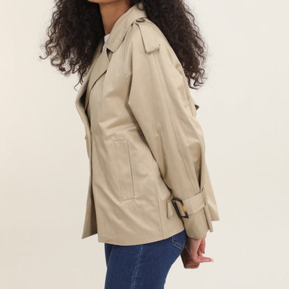 Short trench coat